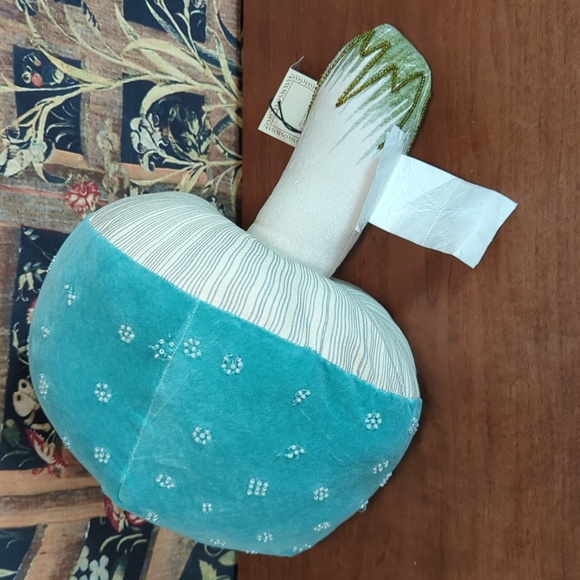 John Derian x Target 17”x14” Beaded Mushroom Novelty Plush Pillow Blue New - Picture 5 of 5